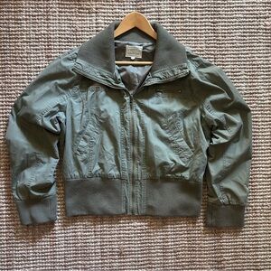 Olive Green Bomber Jacket w Pockets